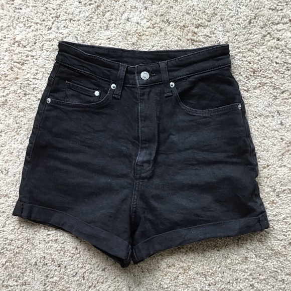 H&M Pants - H&M &Denim Black Mom Denim Shorts